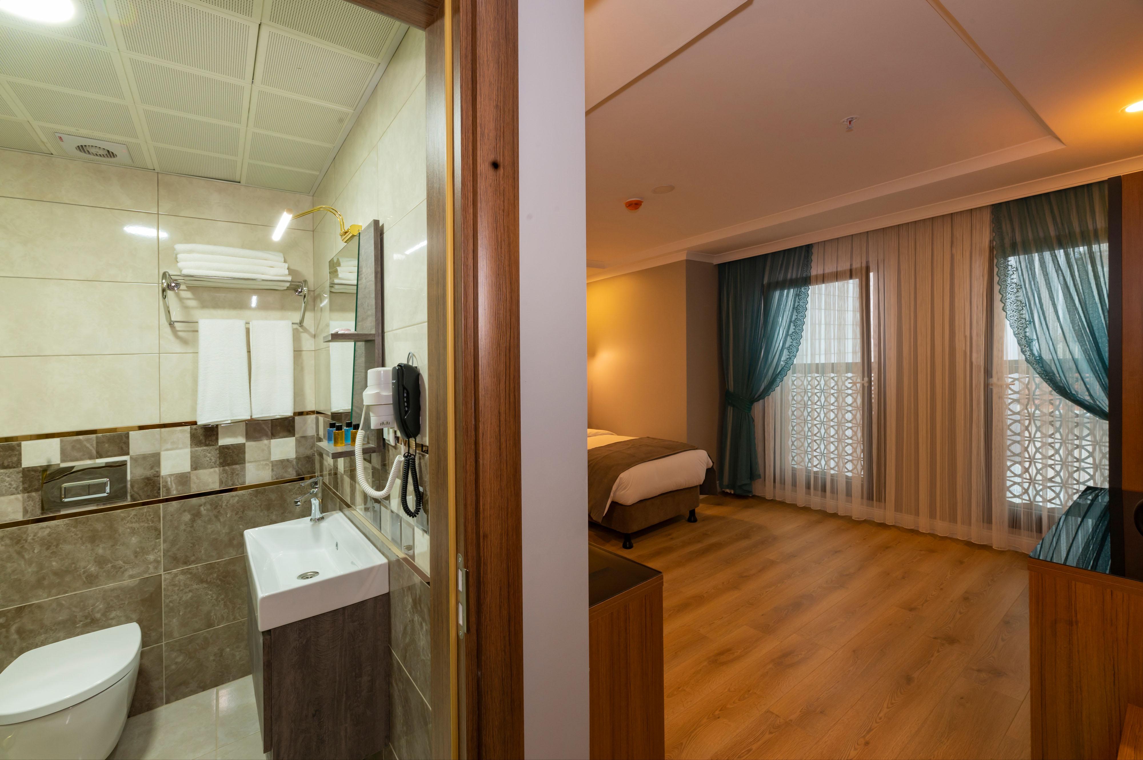 New Emin Hotel Istanbul Exterior photo